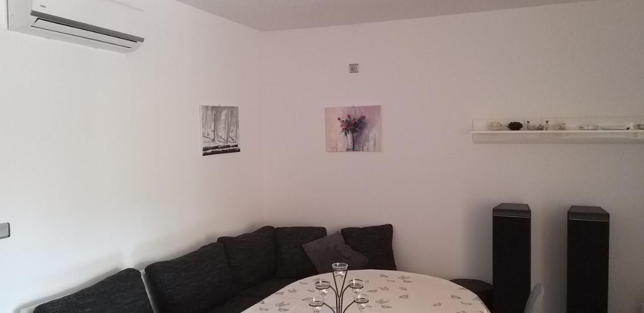 Slavica Apartment